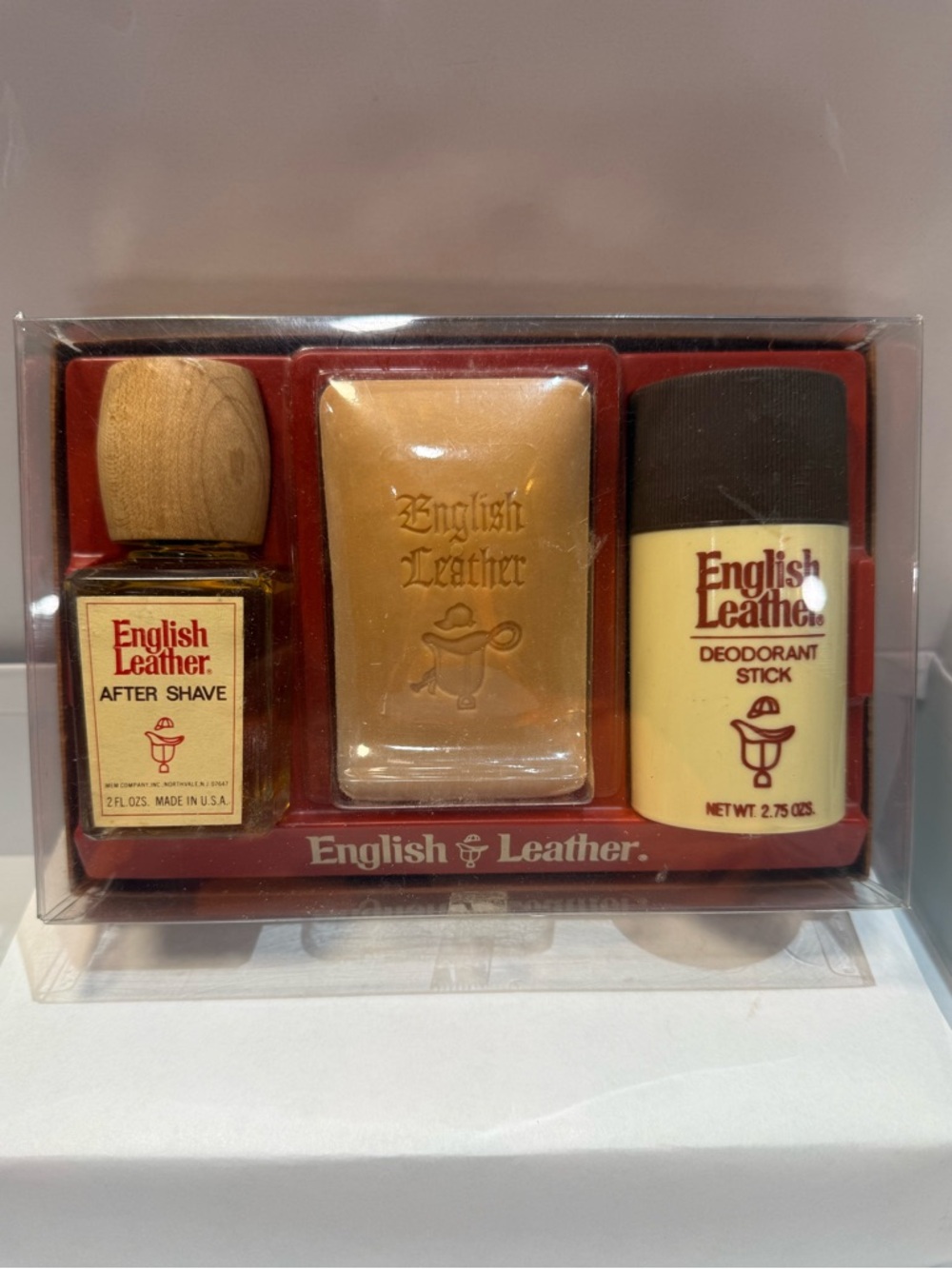Vtg English Leather 3pc Gift Set After Shave Soap Deodorant NOS Faux Wood Box